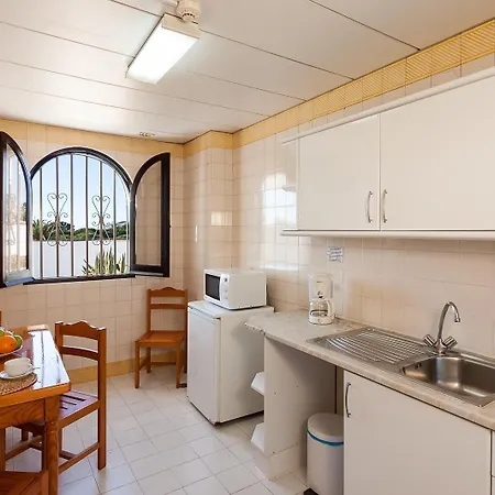 多薄可酒店 4* 阿尔布费拉