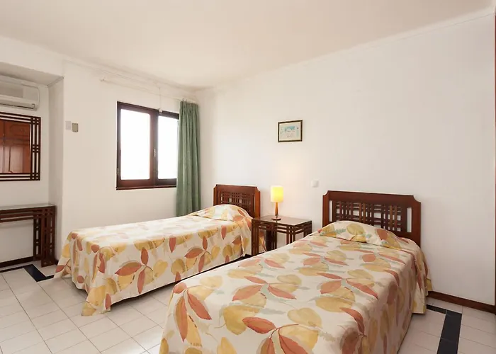 Do Parque Aparthotel 4*